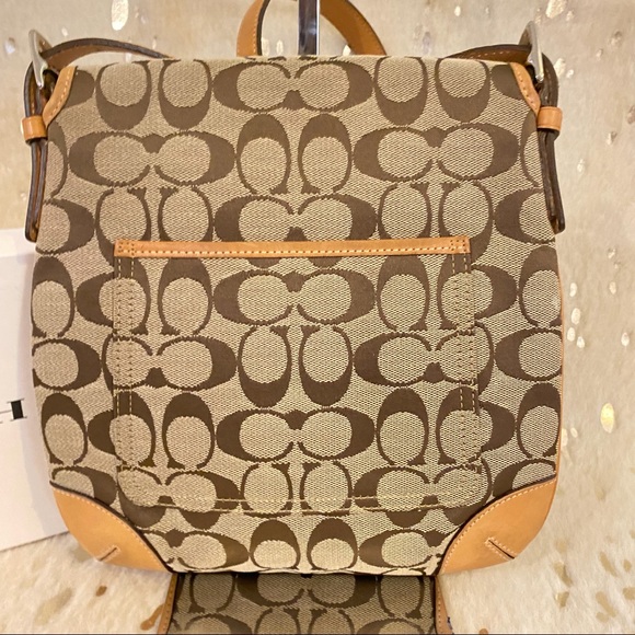 Coach Signature Fabric Crossbody leather trim - Picture 3 of 8
